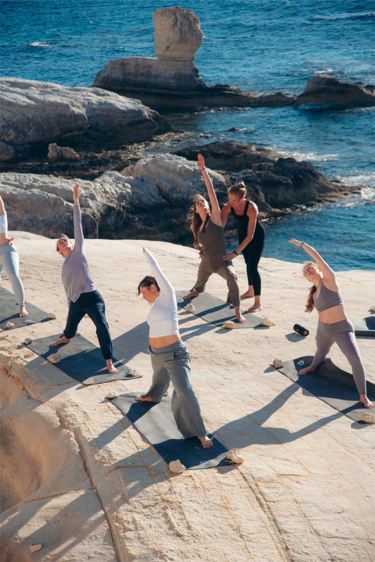 Illustration of a diverse team gathering in conversation